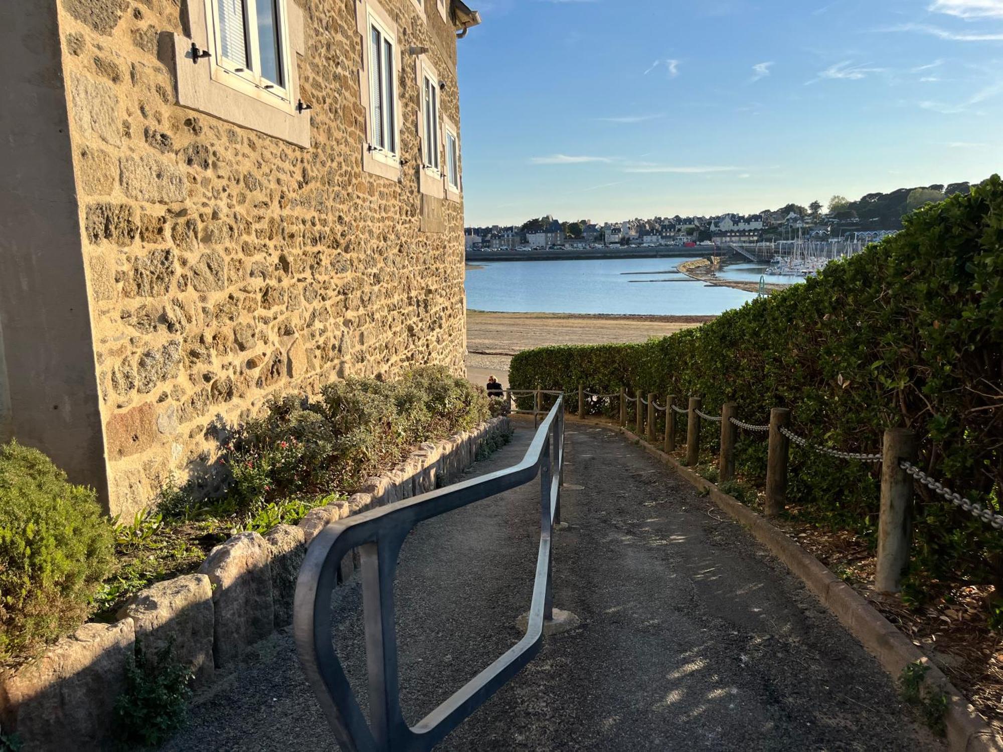 Chez Fabienne, A Pied Saint-Malo
